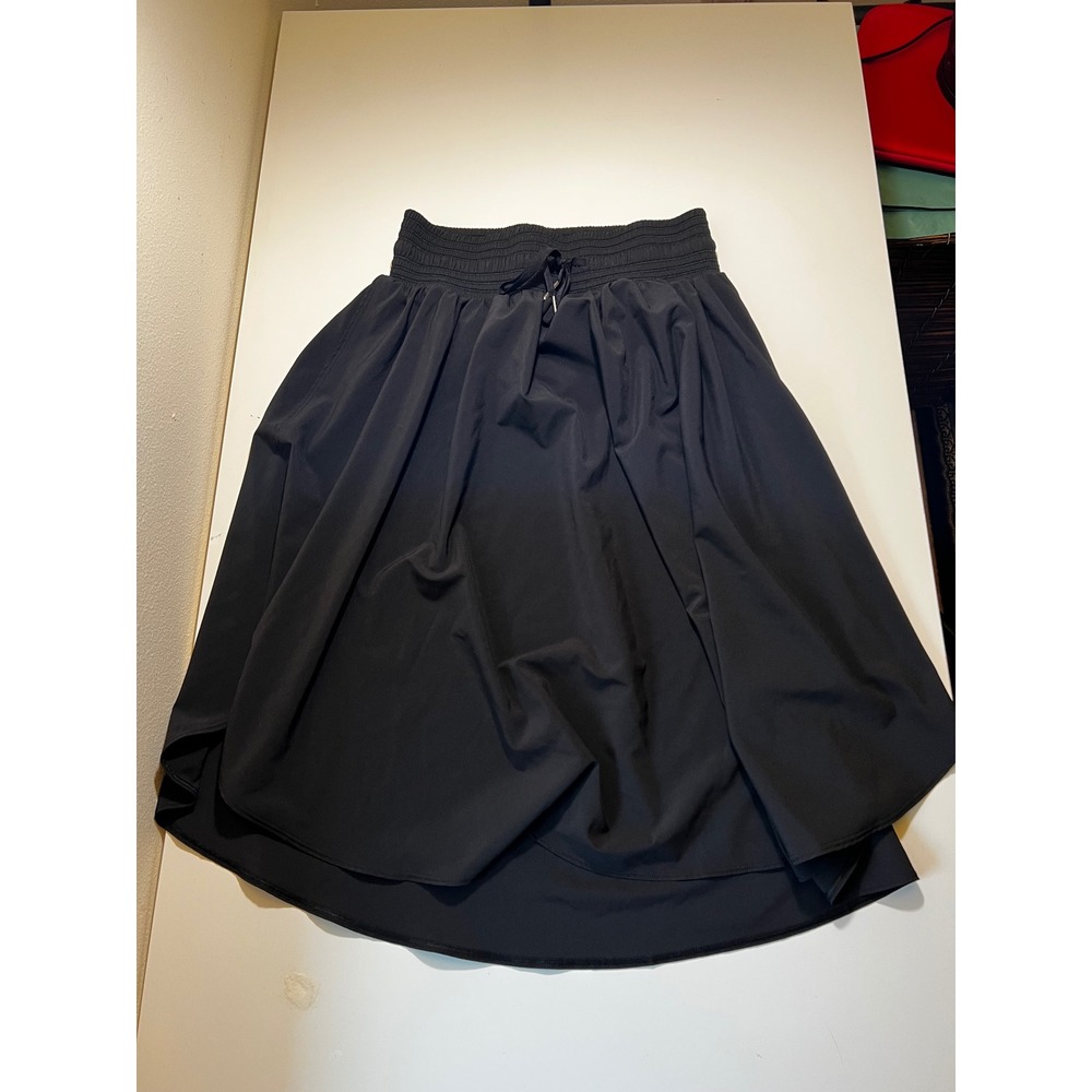 Lulumelon Womens The Everyday Skirt 4 Black Knee Length Fllowly Lightweight